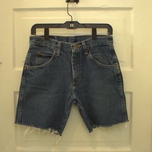 Cut-off Wrangler Jeans